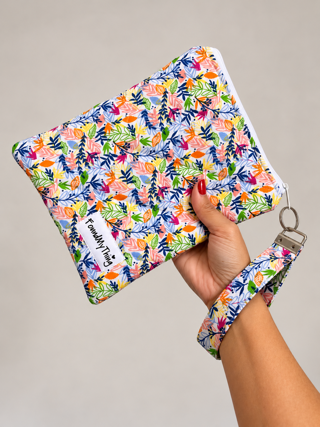Quilted and Padded Ereader Sleeve with Zipper Closure and Matching Wristlet Keyrings