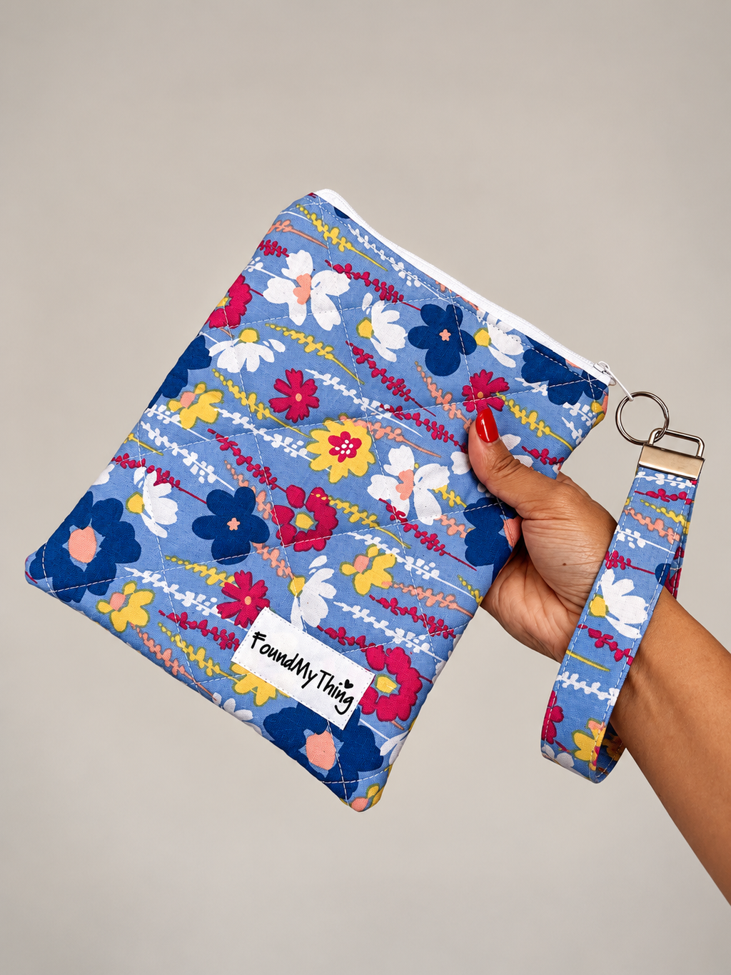 Quilted and Padded Ereader Sleeve with Zipper Closure and Matching Wristlet Keyrings