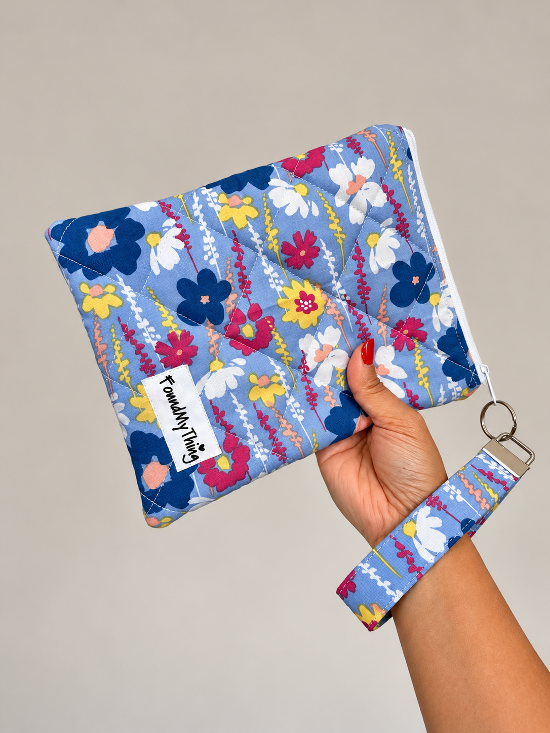 Quilted and Padded Ereader Sleeve with Zipper Closure and Matching Wristlet Keyrings