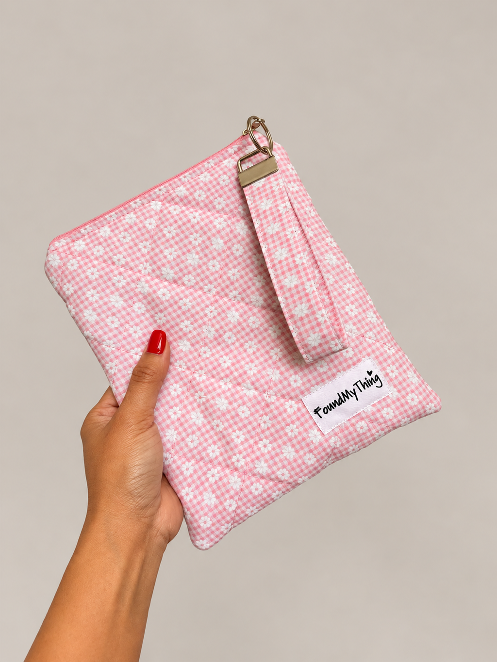 Quilted and Padded Ereader Sleeve with Zipper Closure and Matching Wristlet Keyrings
