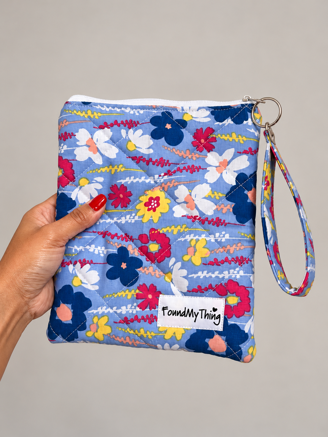 Quilted and Padded Ereader Sleeve with Zipper Closure and Matching Wristlet Keyrings