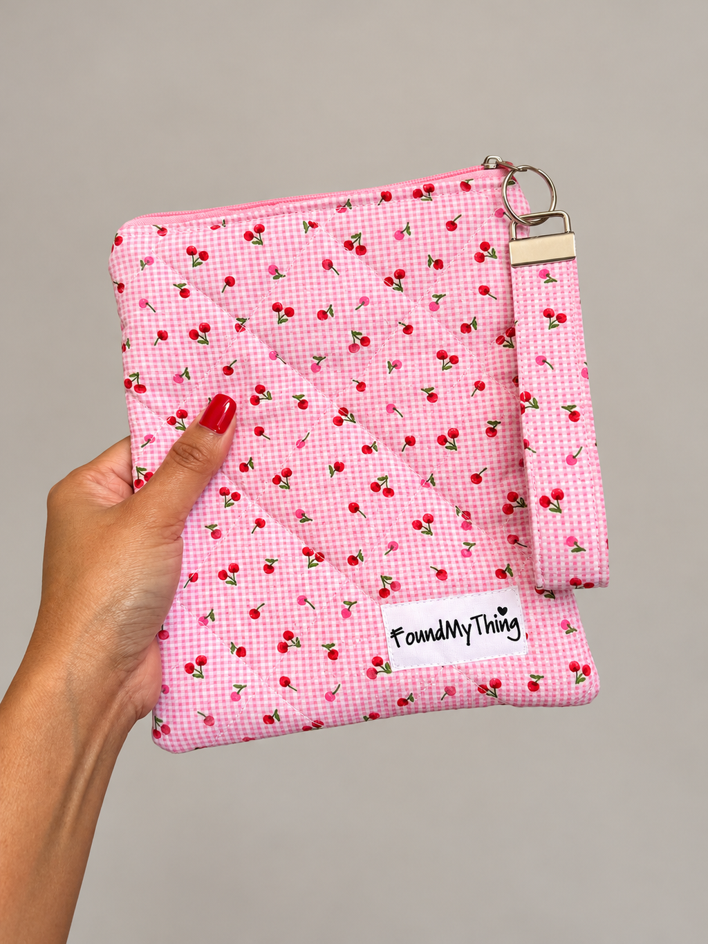Quilted and Padded Ereader Sleeve with Zipper Closure and Matching Wristlet Keyrings