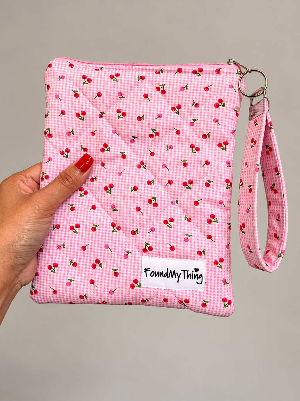 Quilted and Padded Ereader Sleeve with Zipper Closure and Matching Wristlet Keyrings