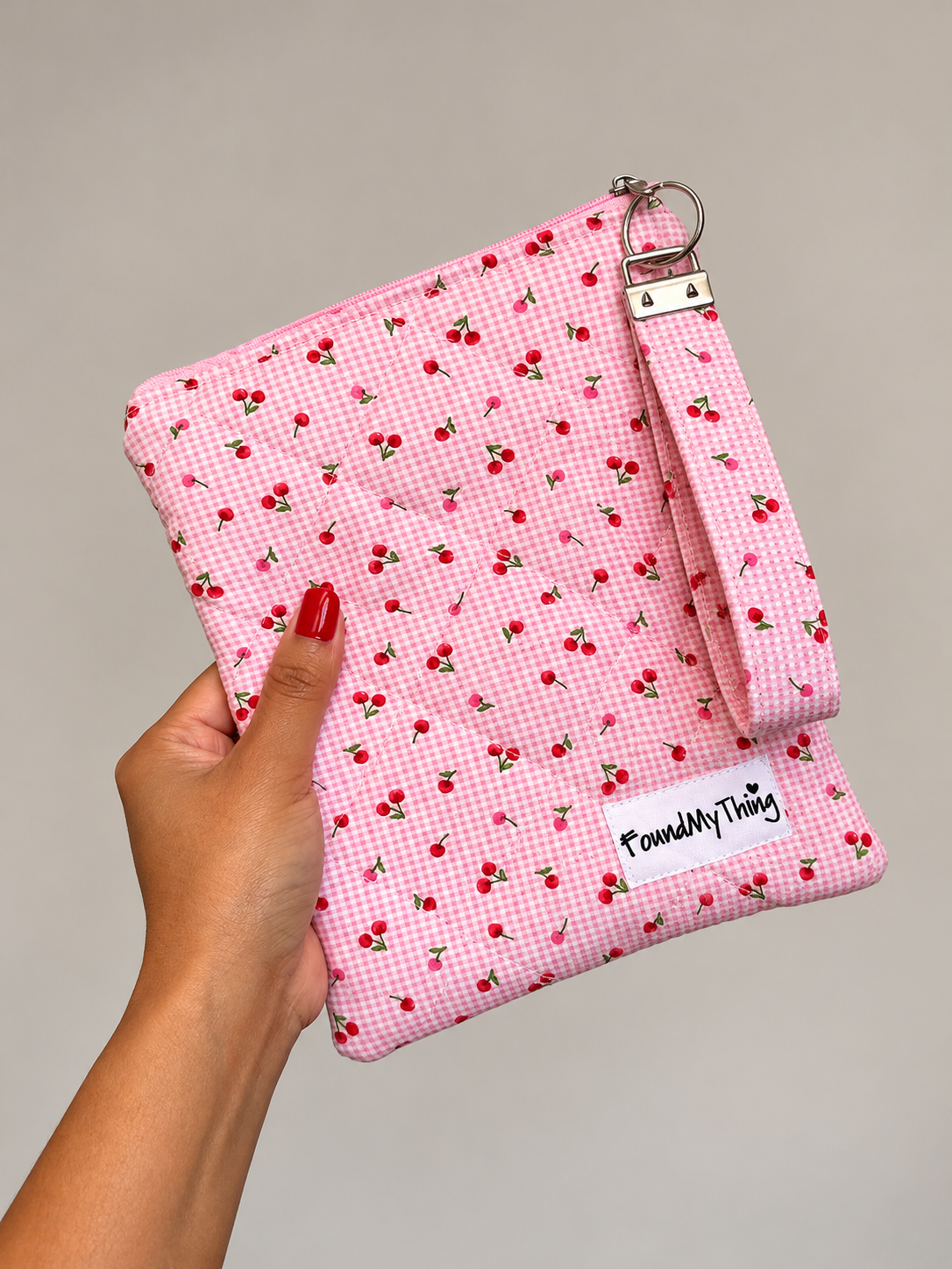 Quilted and Padded Ereader Sleeve with Zipper Closure and Matching Wristlet Keyrings