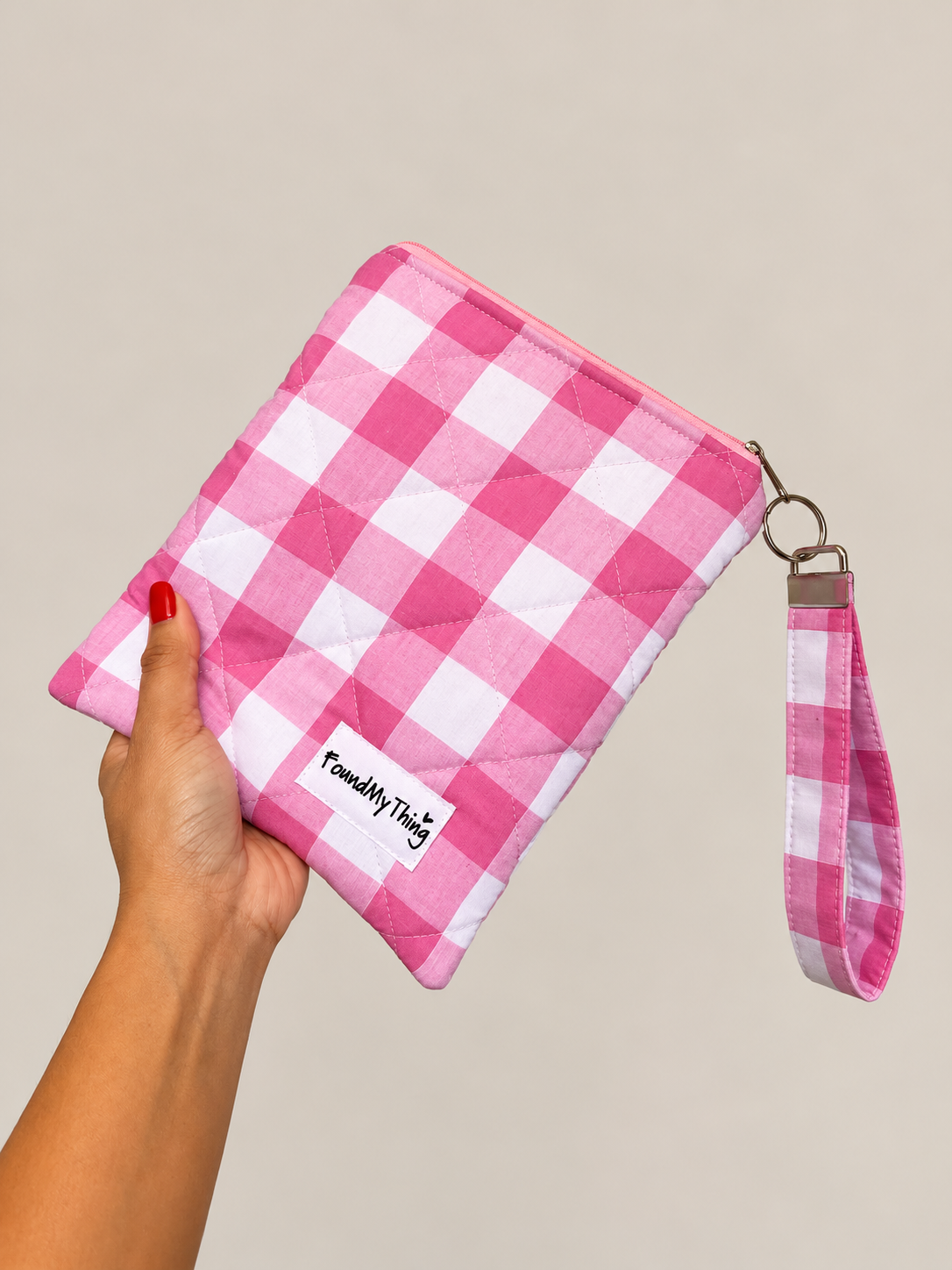Quilted and Padded Ereader Sleeve with Zipper Closure and Matching Wristlet Keyrings
