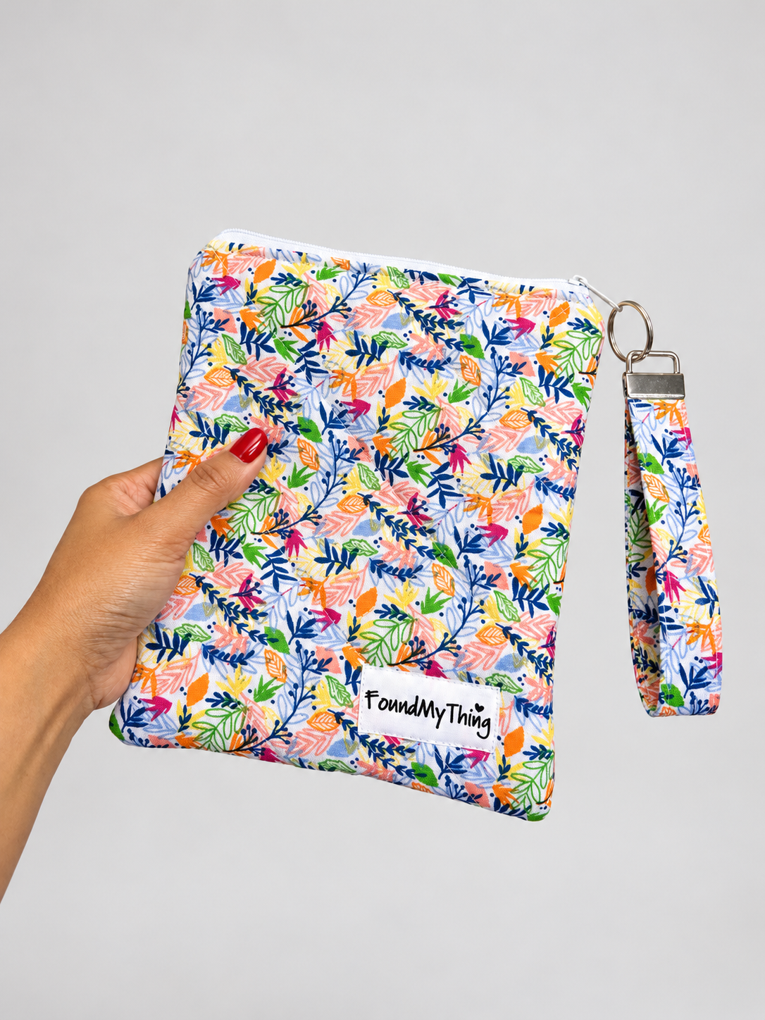 Quilted and Padded Ereader Sleeve with Zipper Closure and Matching Wristlet Keyrings