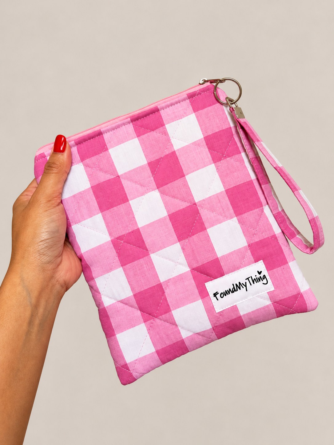 Quilted and Padded Ereader Sleeve with Zipper Closure and Matching Wristlet Keyrings